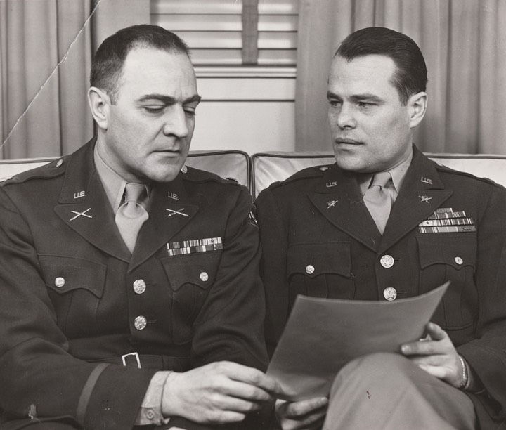 Ralph and other soldier